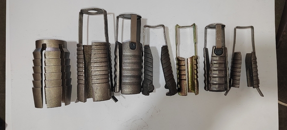 Assemblage de boulons et écrous d'ancrage d'expansion à partir de sources de matériaux de coulée