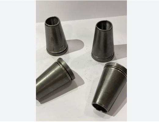 Des clous en argent résistant à la corrosion et très durables