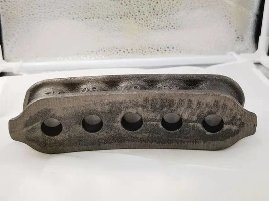 Pièces de contrainte de tendon à base de coquille à noyau froid laminées