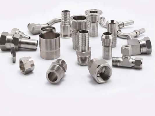 Le mâle sans couture a fileté le mamelon hydraulique de connecteur de tuyau d'acier inoxydable de prise